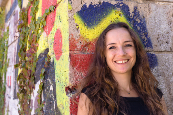 Autismus-Beratung für Selbstbetroffene, Eltern und Angehörige. Online via Videokonferenz oder per Telefon. Vor-Ort-Beratungen in Leipzig werden voraussichtlich ab Frühjahr 2026 verfügbar sein. Beraterin ist Tanja Mysicka, erfahrene Diplom-Psychologin, zertifizierte Autismus-Therapeutin und angehende Heilpraktikerin für Psychotherapie.